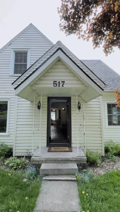 Main picture of 517 S Pine St