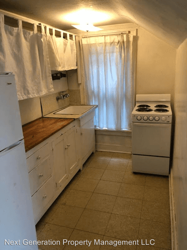 Main picture of 448 W 12th Ave