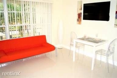 Main picture of Las Olas Lofts