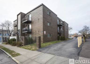 Main picture of 302 Oak St
