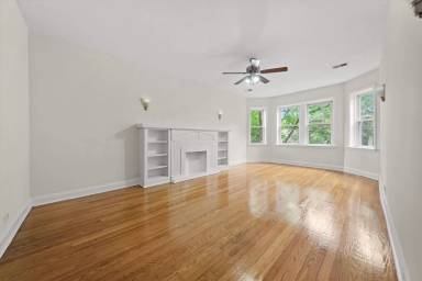 Main picture of 3428 W Parker Ave