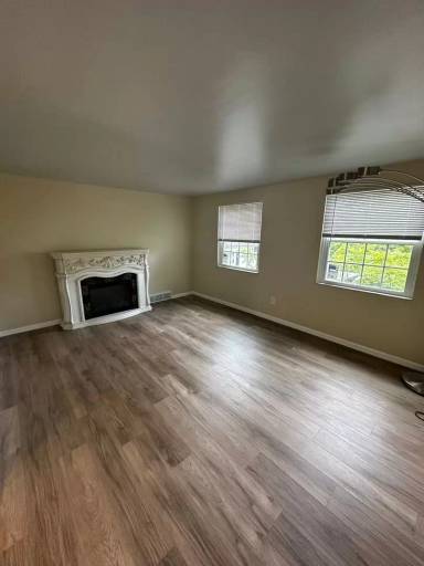 Main picture of 239 Whitestown Vlg