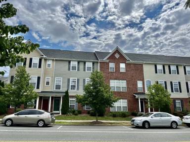 Main picture of 1354 Timberwood Blvd