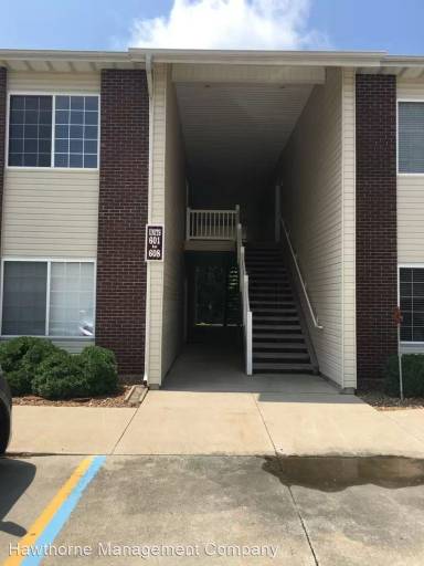 Main picture of 1100 Kennesaw Ridge Rd