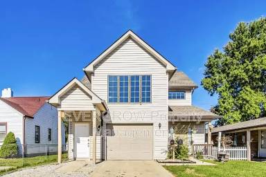Main picture of 140 N 7th Ave