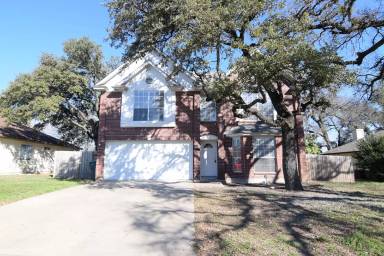 Main picture of 5012 Acorn Creek Trl