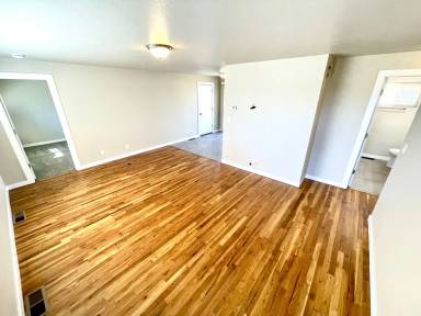 Main picture of 605 St Francis St