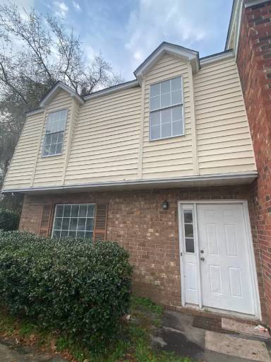 Main picture of 6895 Shahid Row