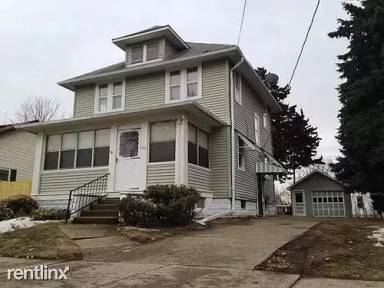 Main picture of 1733 Duncan Rd