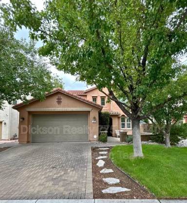 Main picture of 465 Stradella Ct