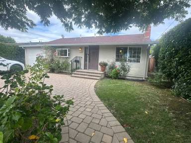 Main picture of 1320 Windermere Ave