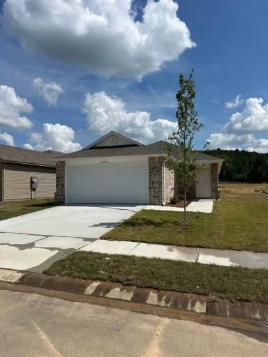 Main picture of 10308 Debbie Dr