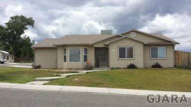 Main picture of 243 Kip Ln