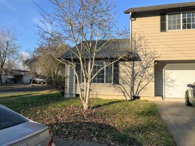 Main picture of 4950 Forsythia Dr