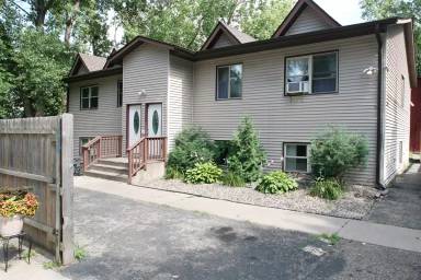 Main picture of 1554 Motor Ave