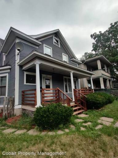 Main picture of 917 Hudson Rd