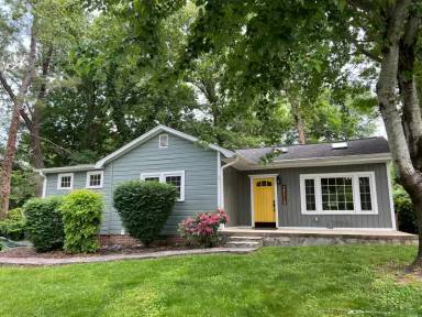 Main picture of 105 Fernwood Cir
