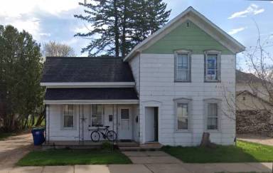 Main picture of 113 1/2 S 7th St