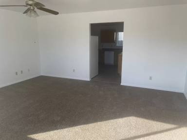 Main picture of 209 E Center St
