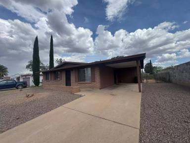 Main picture of 5056 Evergreen Dr