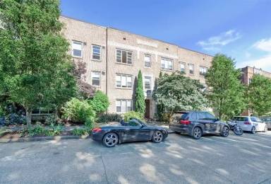 Main picture of 616 4th Ave W