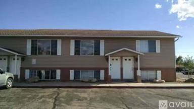 Main picture of 455 S 1100 E