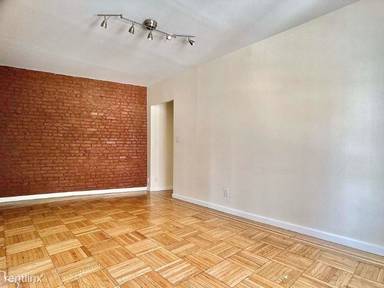 Main picture of 201 W 11th St
