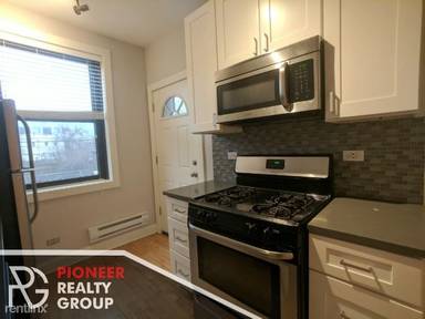 Main picture of 2325 N Rockwell St