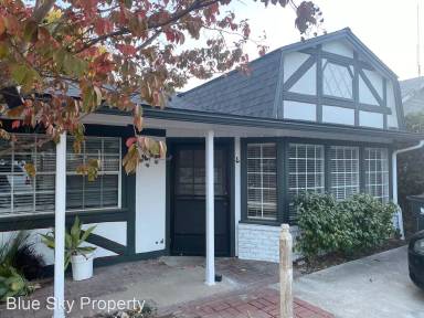 Main picture of 1624 Elm Ave