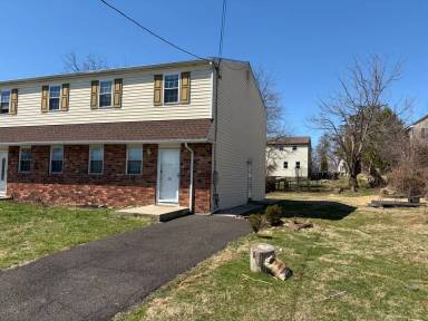 Main picture of 406 Avenue C