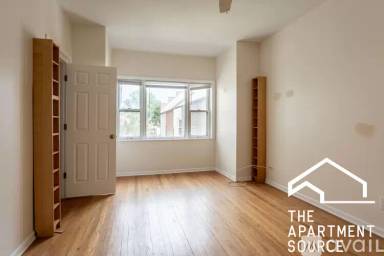 Main picture of 3426 N Lincoln Ave