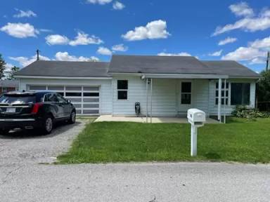 Main picture of 578 S Center Dr