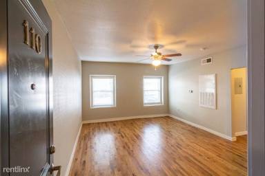 Main picture of 625 S Elgin Ave