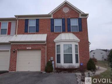Main picture of 201 Eisenhower Ct