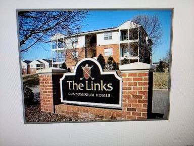 Main picture of The Links Condos