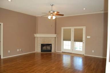 Main picture of 1924 77th St
