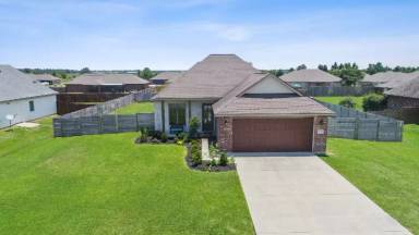 Main picture of 4110 Camryn Rd