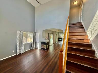 Main picture of 1053 Samuel Pt
