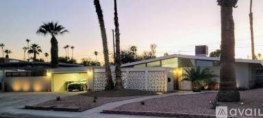 Main picture of 3327 Seminole Cir