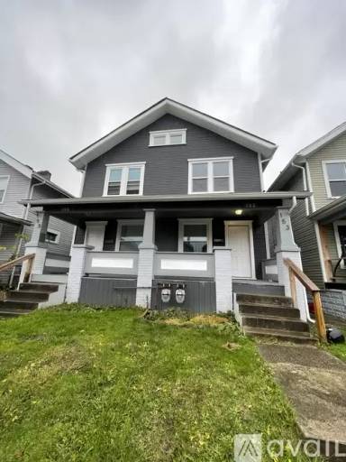 Main picture of 153 E Woodrow Ave