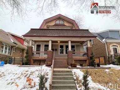 Main picture of 2768 S Adams Ave
