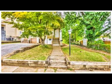 Main picture of 422 Walcott Rd
