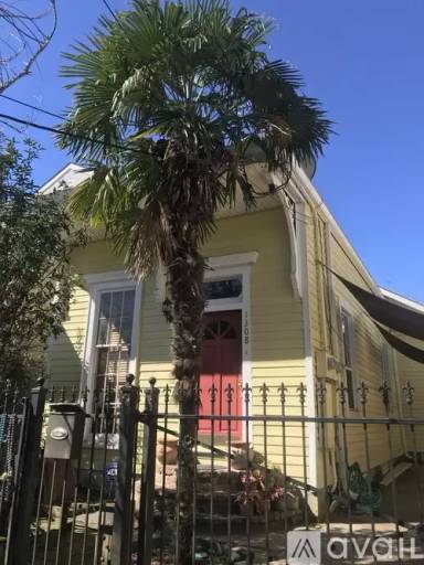 Main picture of 1308 Milan St