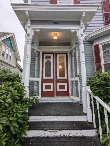 Main picture of 11 Chestnut St