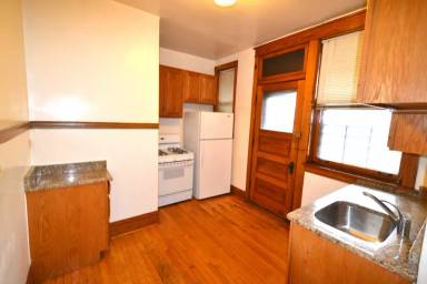 Main picture of 3765 N Lakewood Ave