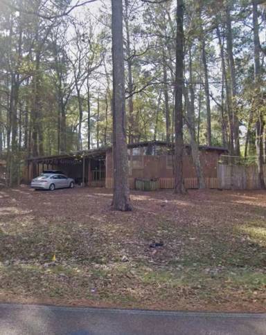 Main picture of 369 Forest Ave