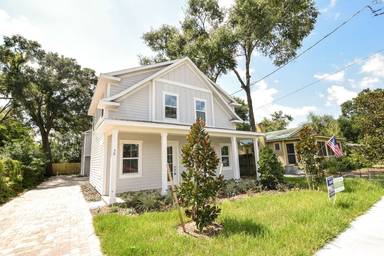 Main picture of 52 W Esther St
