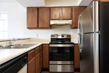 Main picture of Tusculum Square Apartments