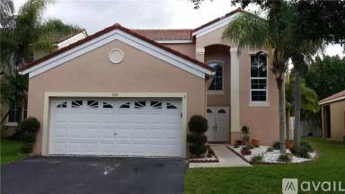 Main picture of 608 Stanton Dr