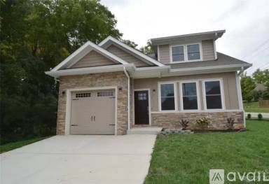 Main picture of 1 Jennlynn Dr